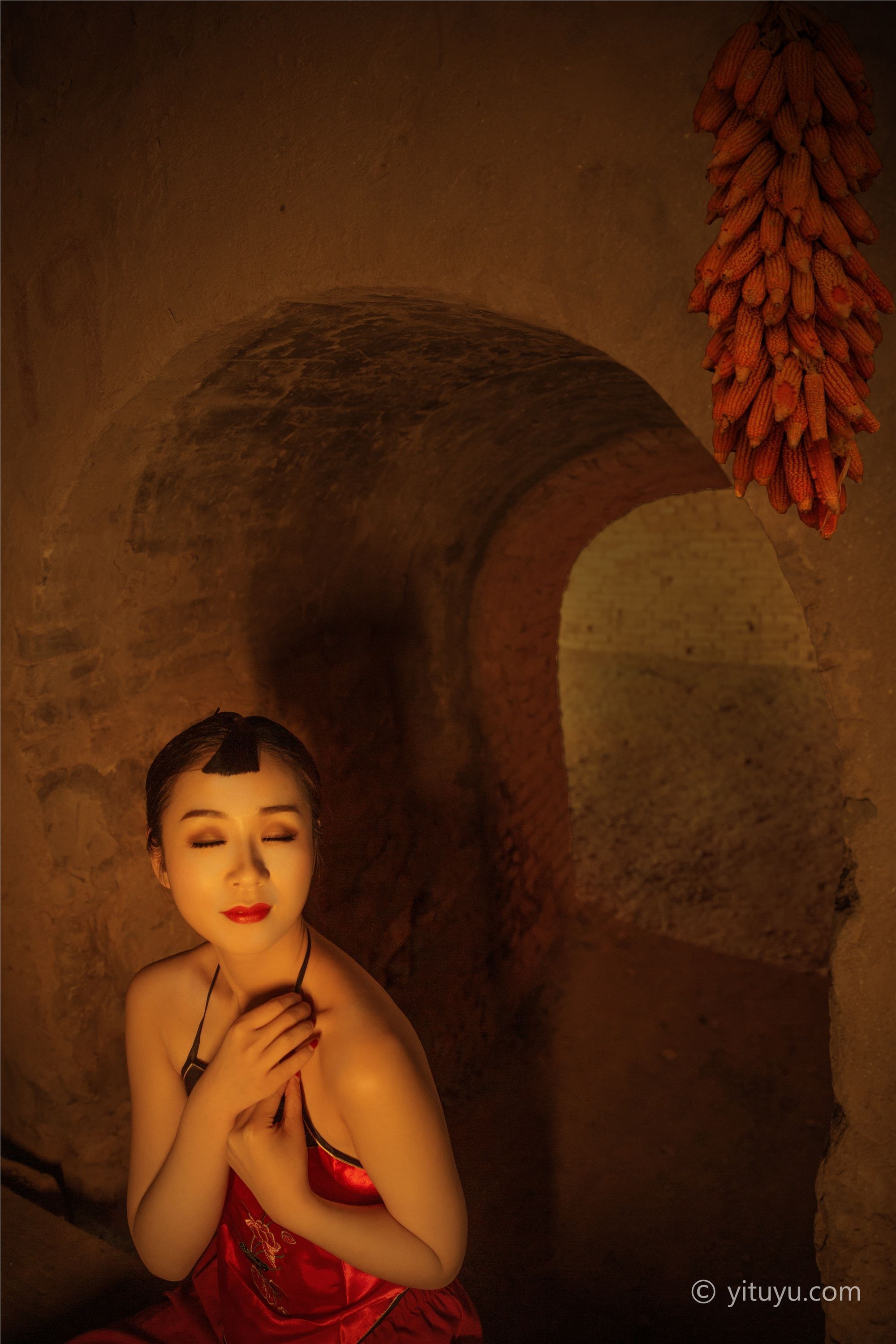 YITUYU艺图语  2021.06.07 红高粱 九儿 可可